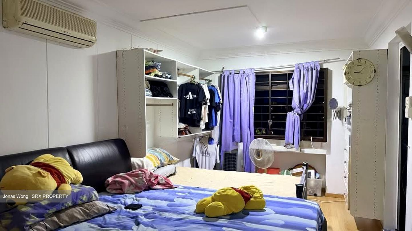 Blk 334 Kang Ching Road (Jurong West), HDB Executive #553779401